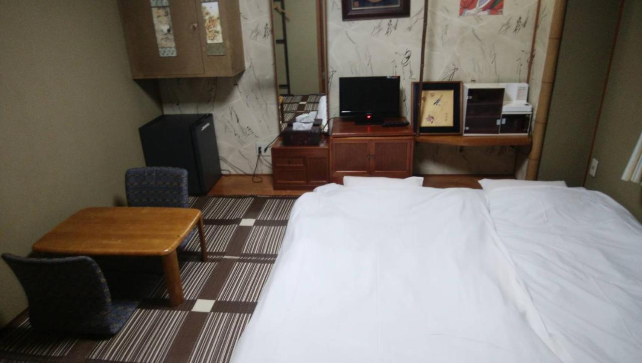 Hostel Family & Bakpak Tokyo