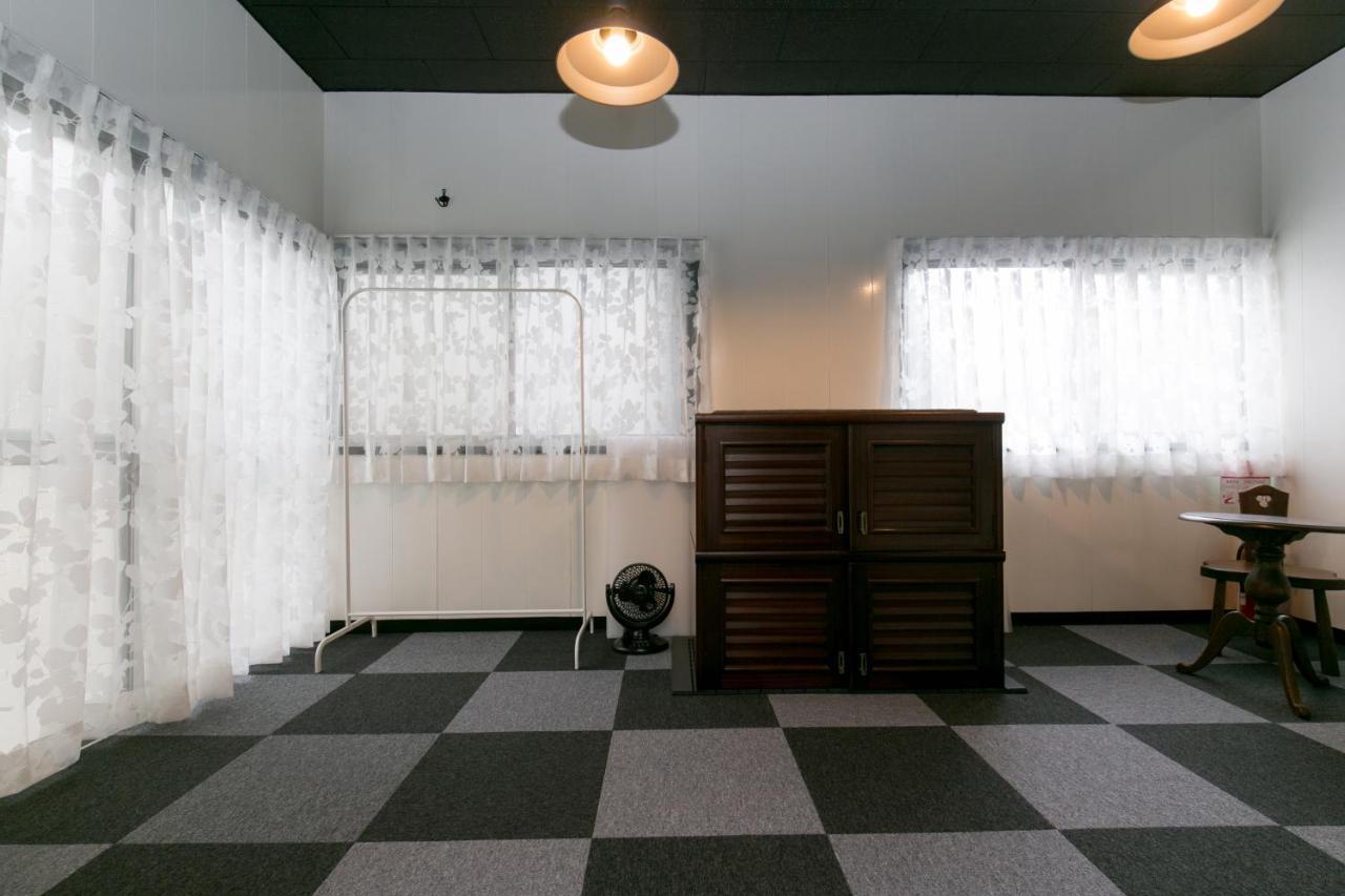 Holiday home Modern Japanese Style House Mineo Shoten Tokyo