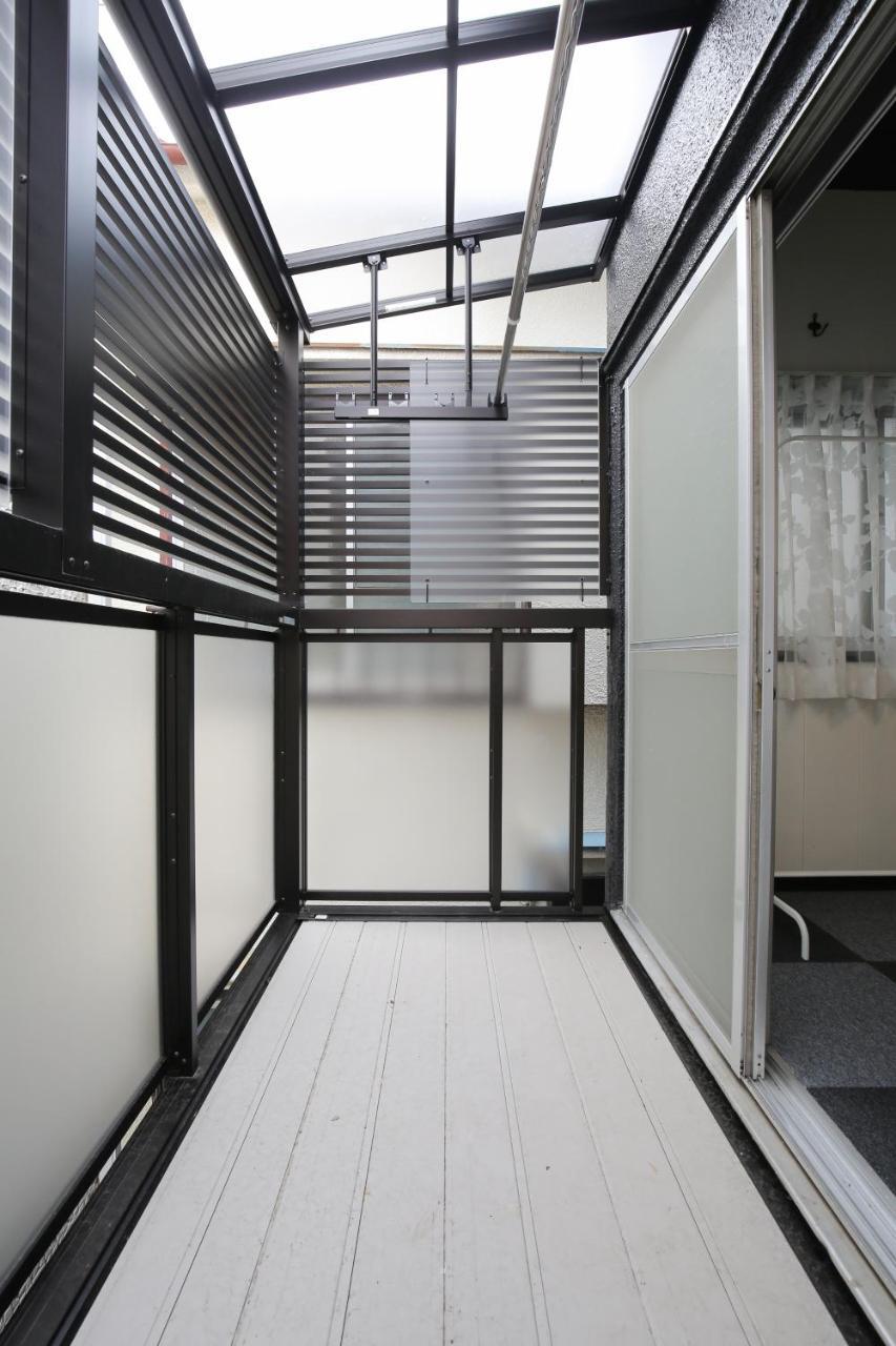 Modern Japanese Style House Mineo Shoten Tokyo