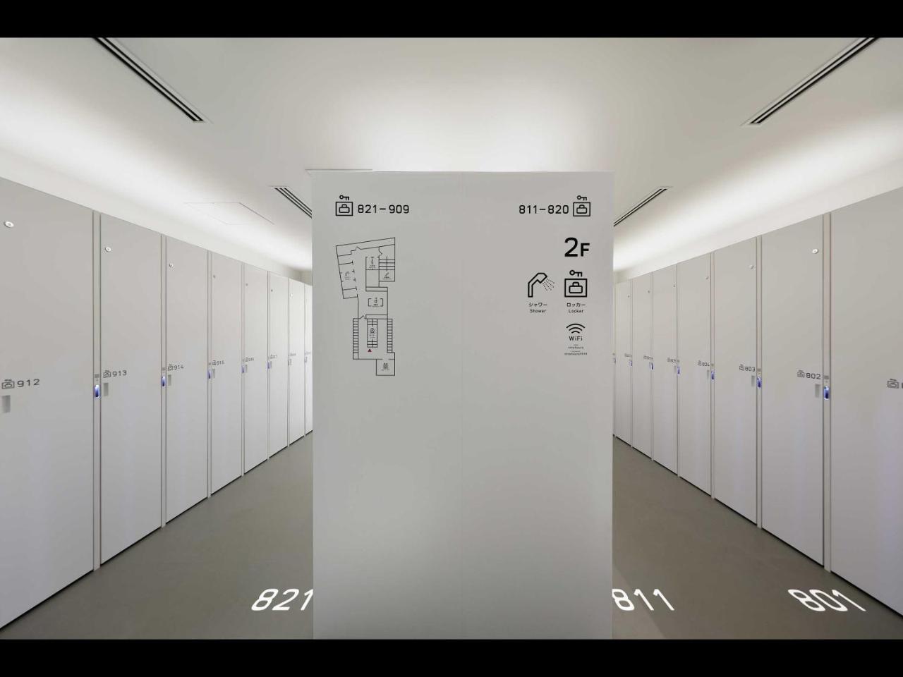 Nine Kamata Capsule hotel 2*