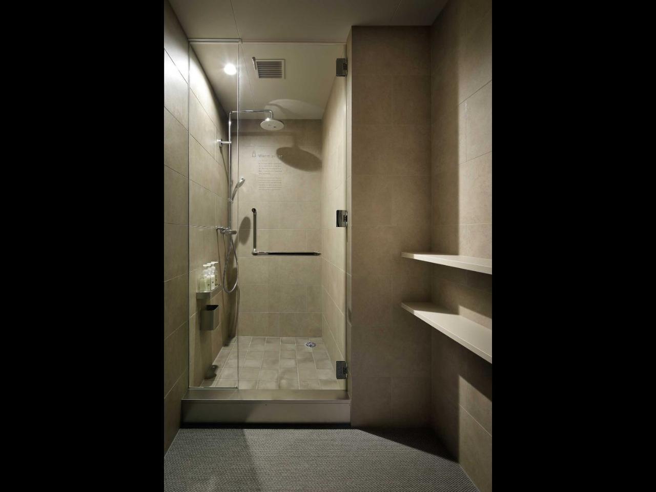 Nine Kamata Capsule hotel Tokyo