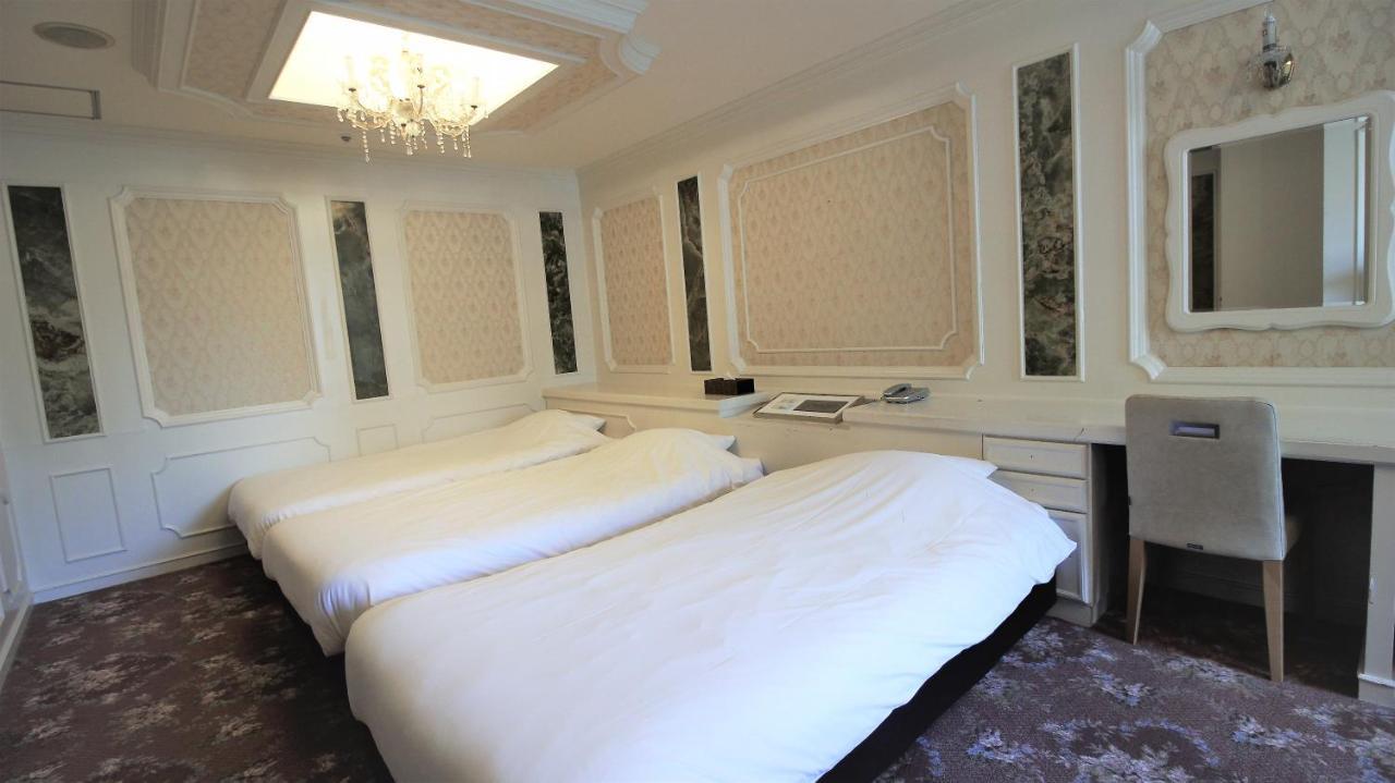 Hotel Royal Shinokubo 2*
