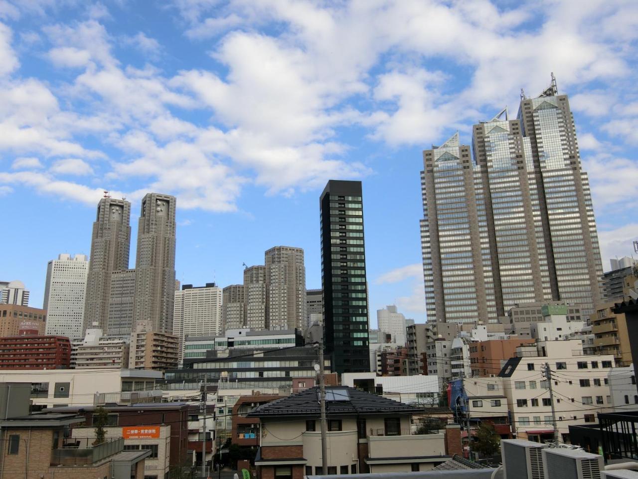 Apartment Nishi Shinjuku Tokyo