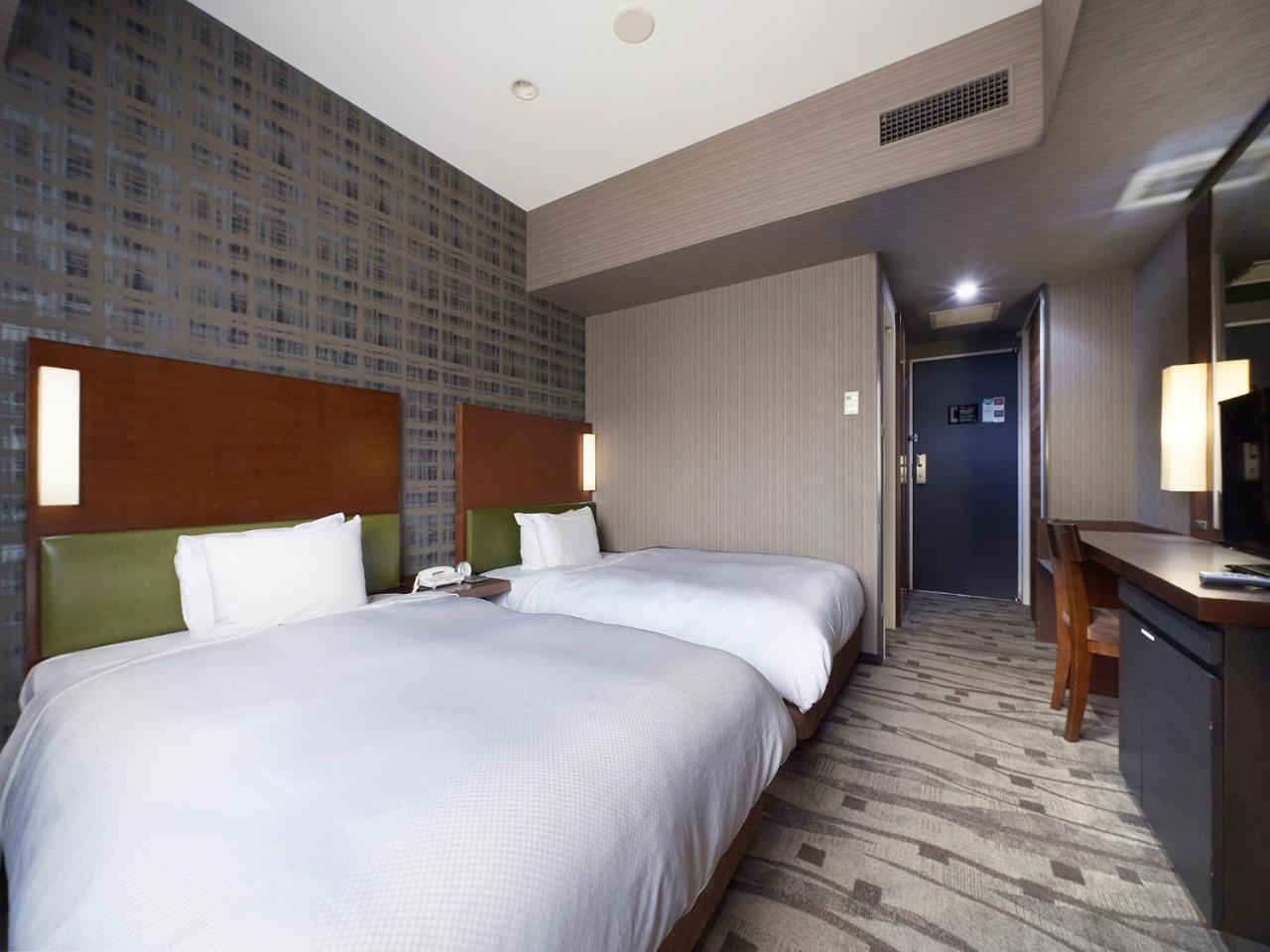 Sotetsu Grand Fresa Tokyo-bay Ariake Hotel 3*