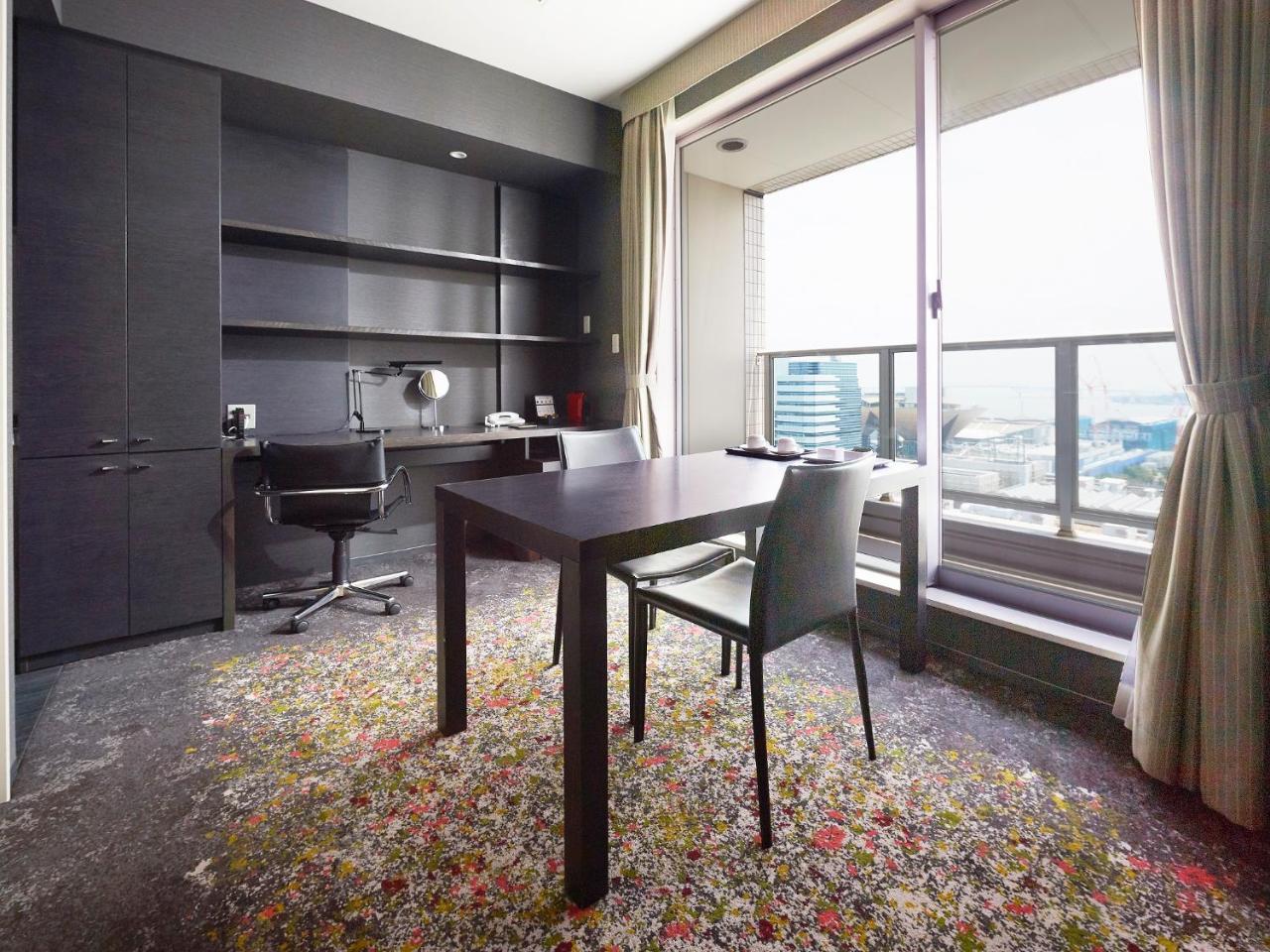 Sotetsu Grand Fresa Tokyo-bay Ariake Hotel 3*