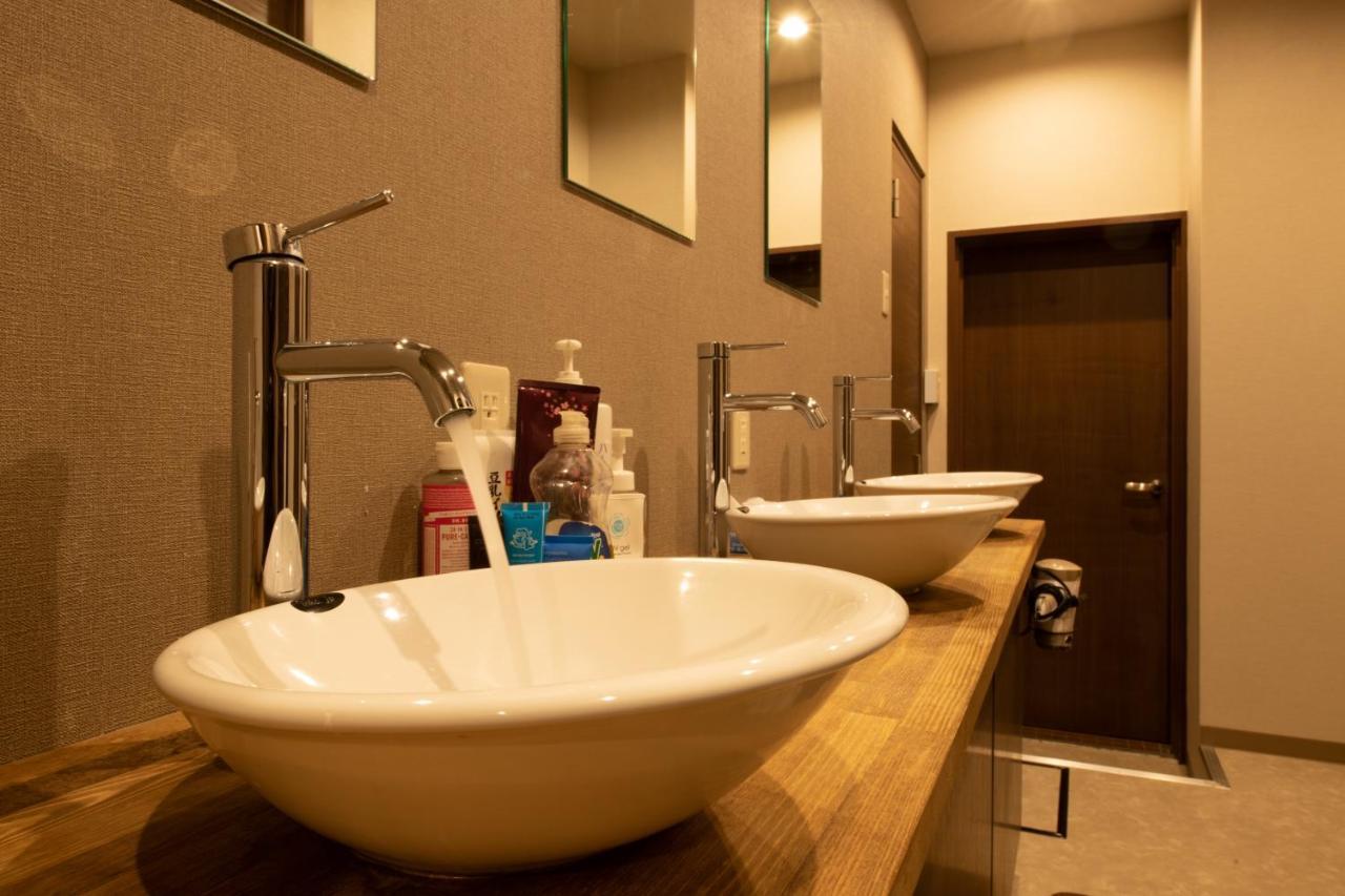 Bnb+ Secret Base Mejiro Hostel