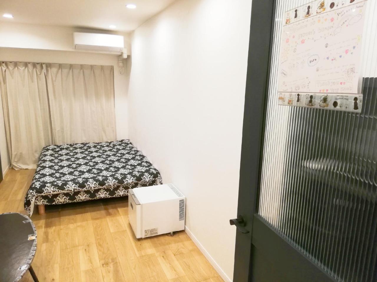 Apartment Flower Shinjuku Tokyo