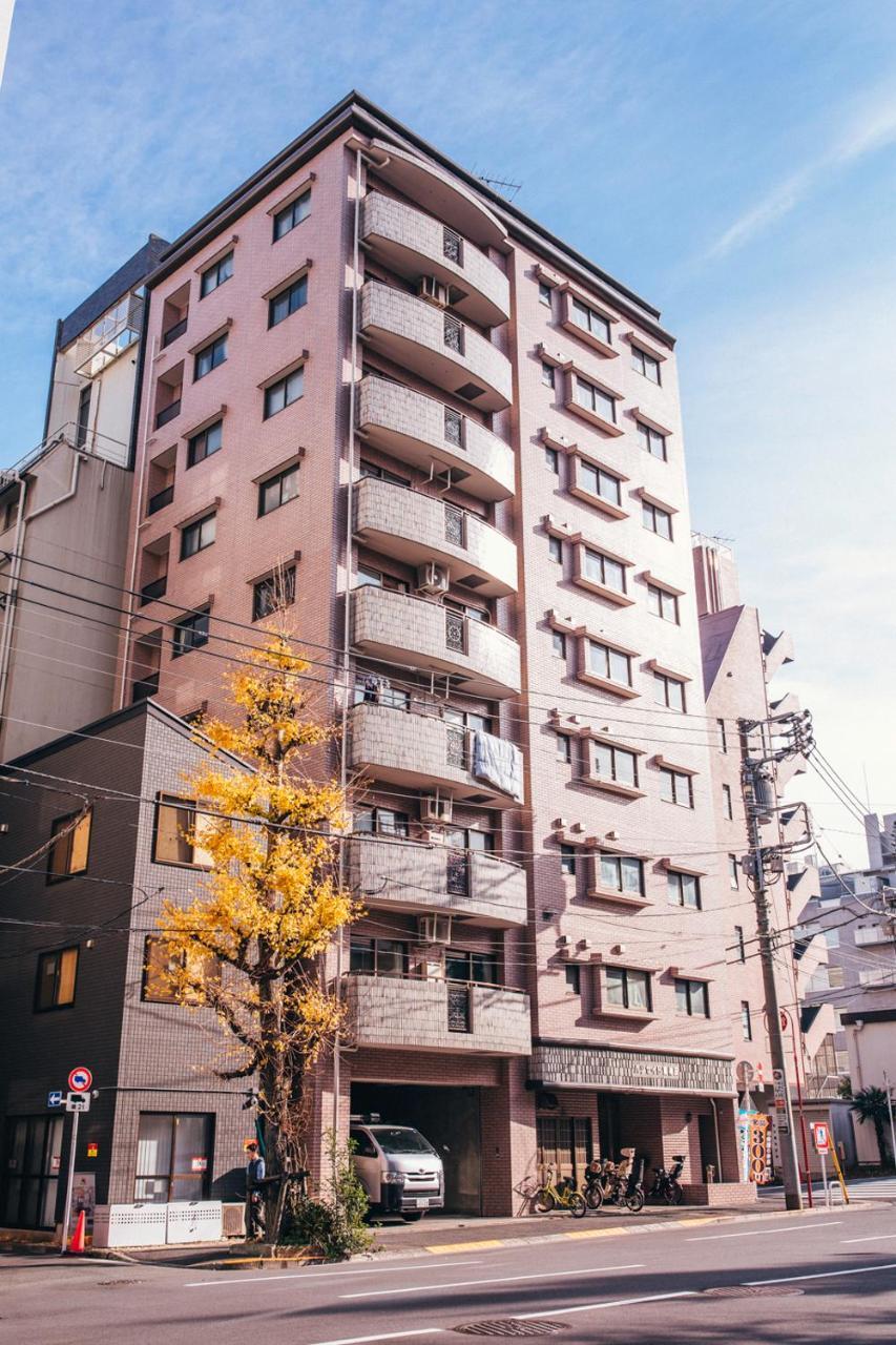 Nestle Deluxe Akihabara 03 *