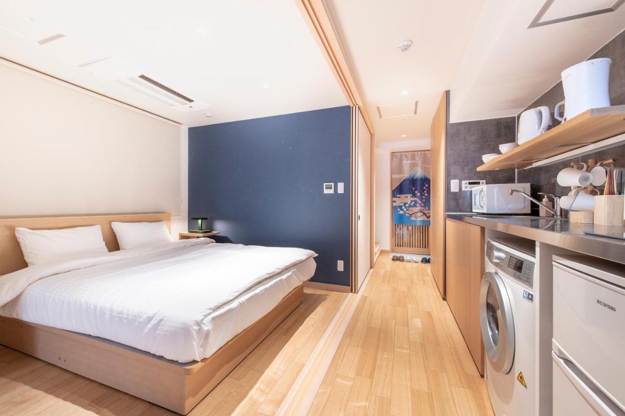 Uhome Akihabara 4*