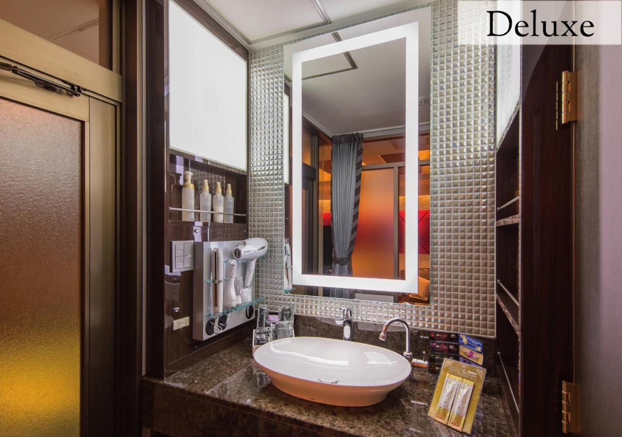 New York (adults Only) Love hotel