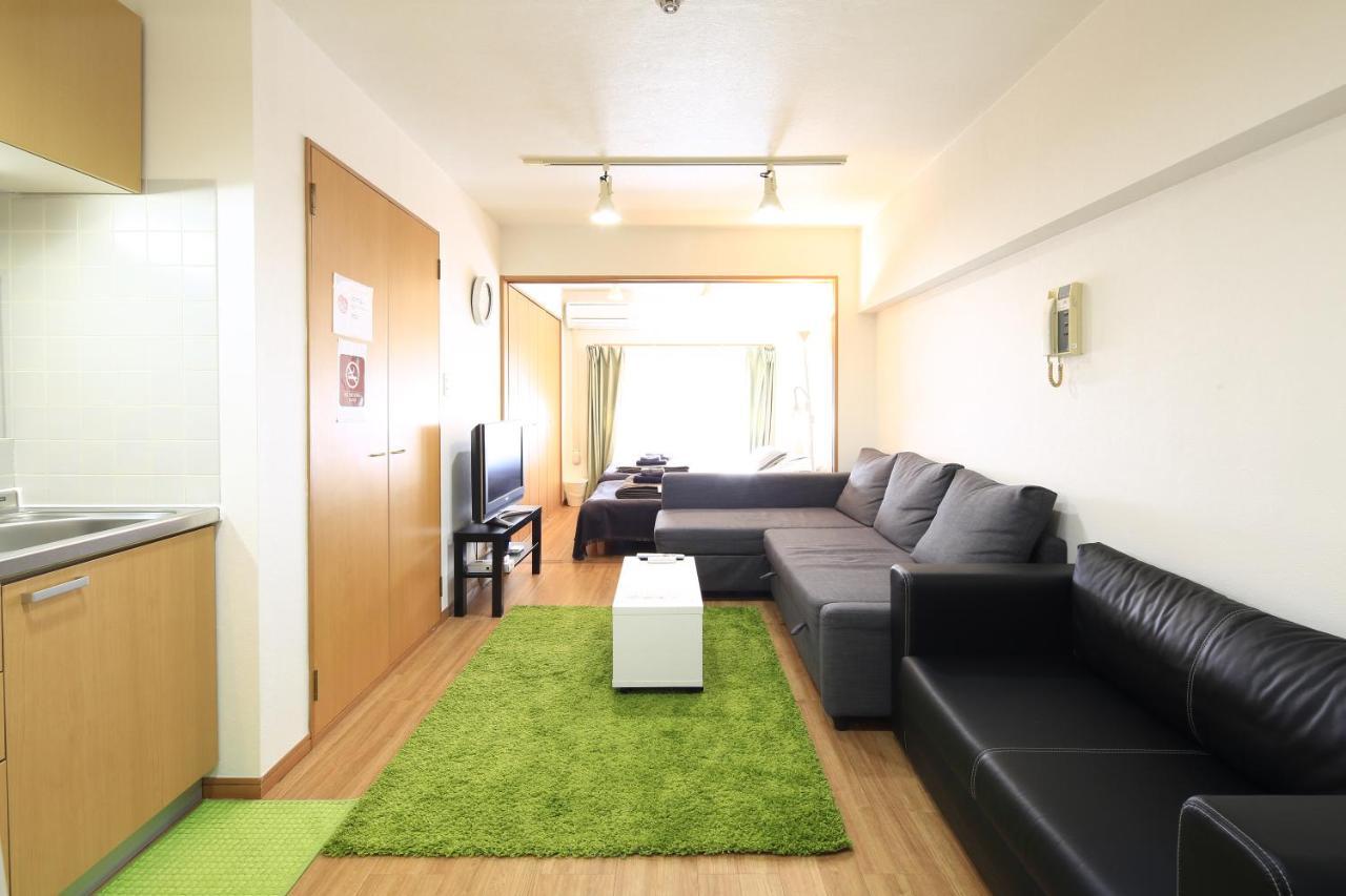 Apartment Grip House Shibuya Green *