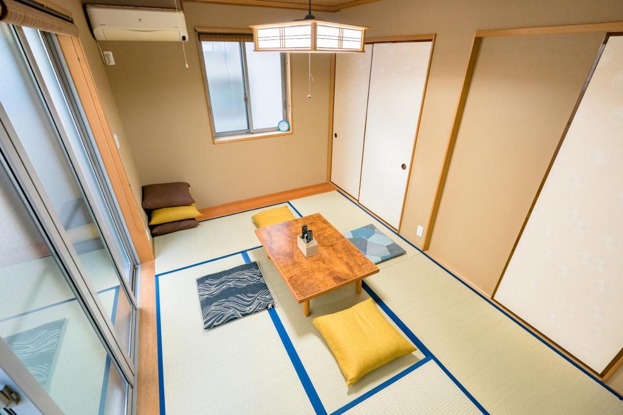 Yotsuya 110 * Tokyo