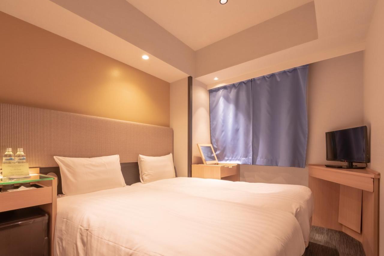 E Higashi Shinjuku Hotel 3*