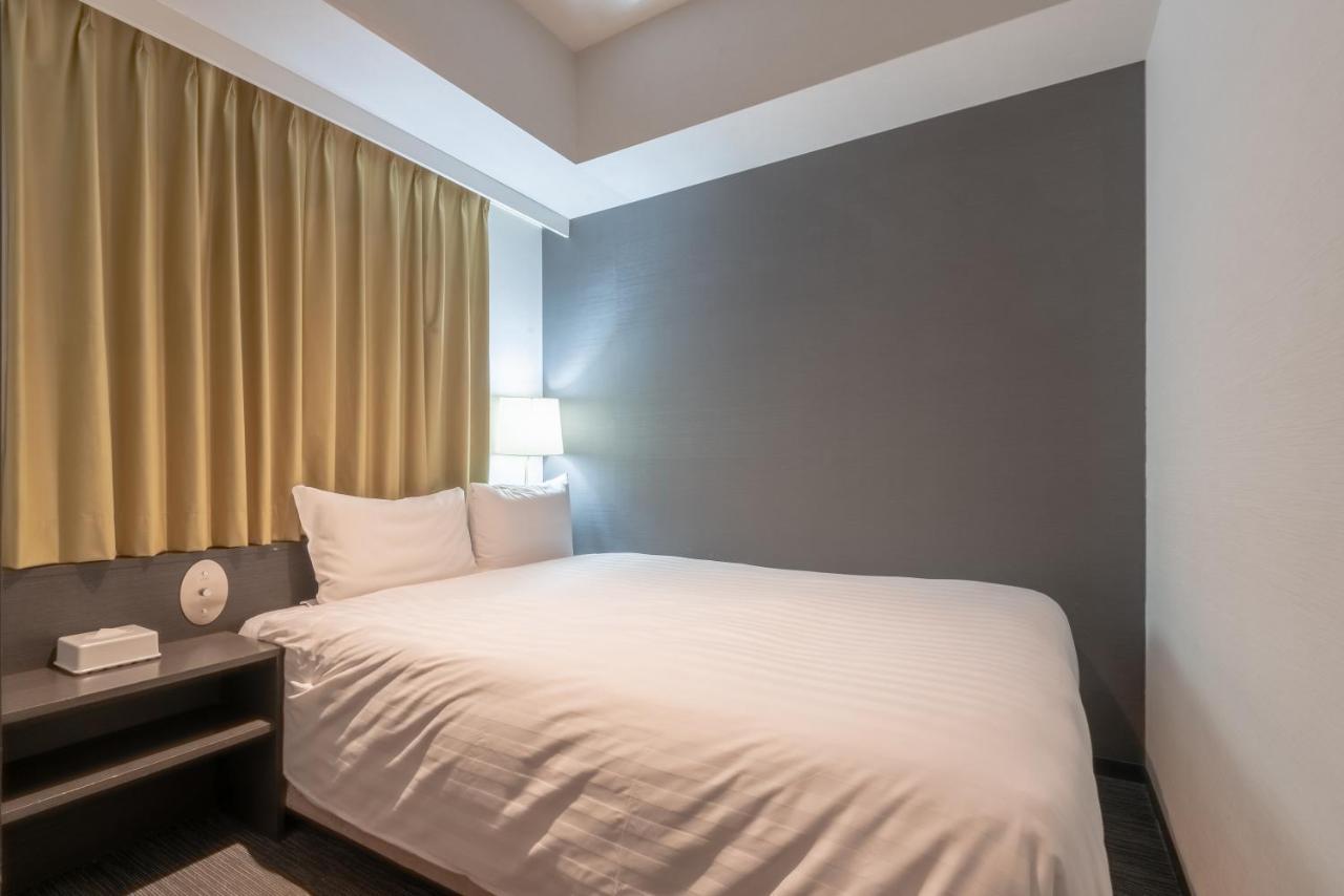 E Higashi Shinjuku 3*