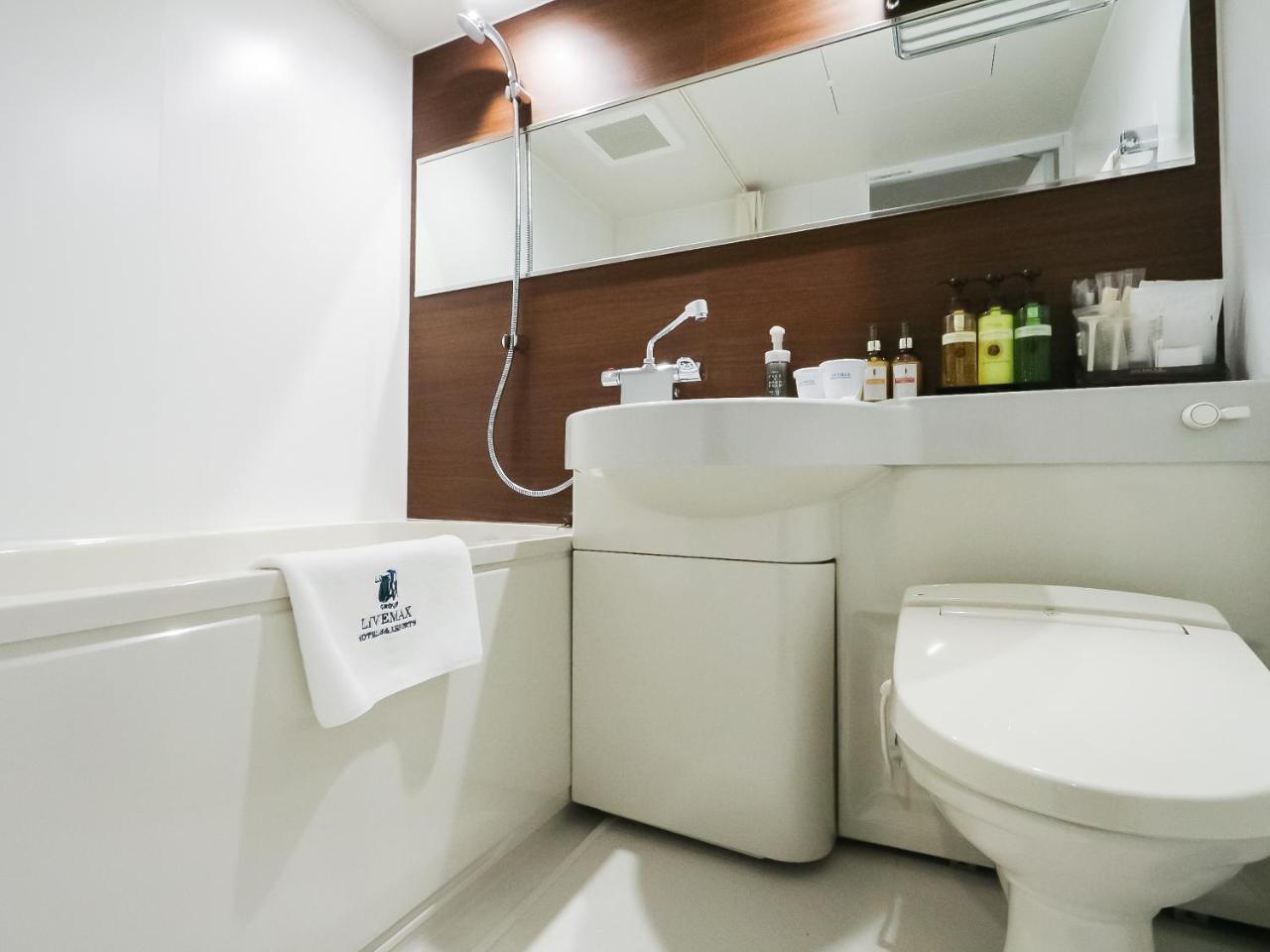 Hotel Livemax Shintomicho 3*