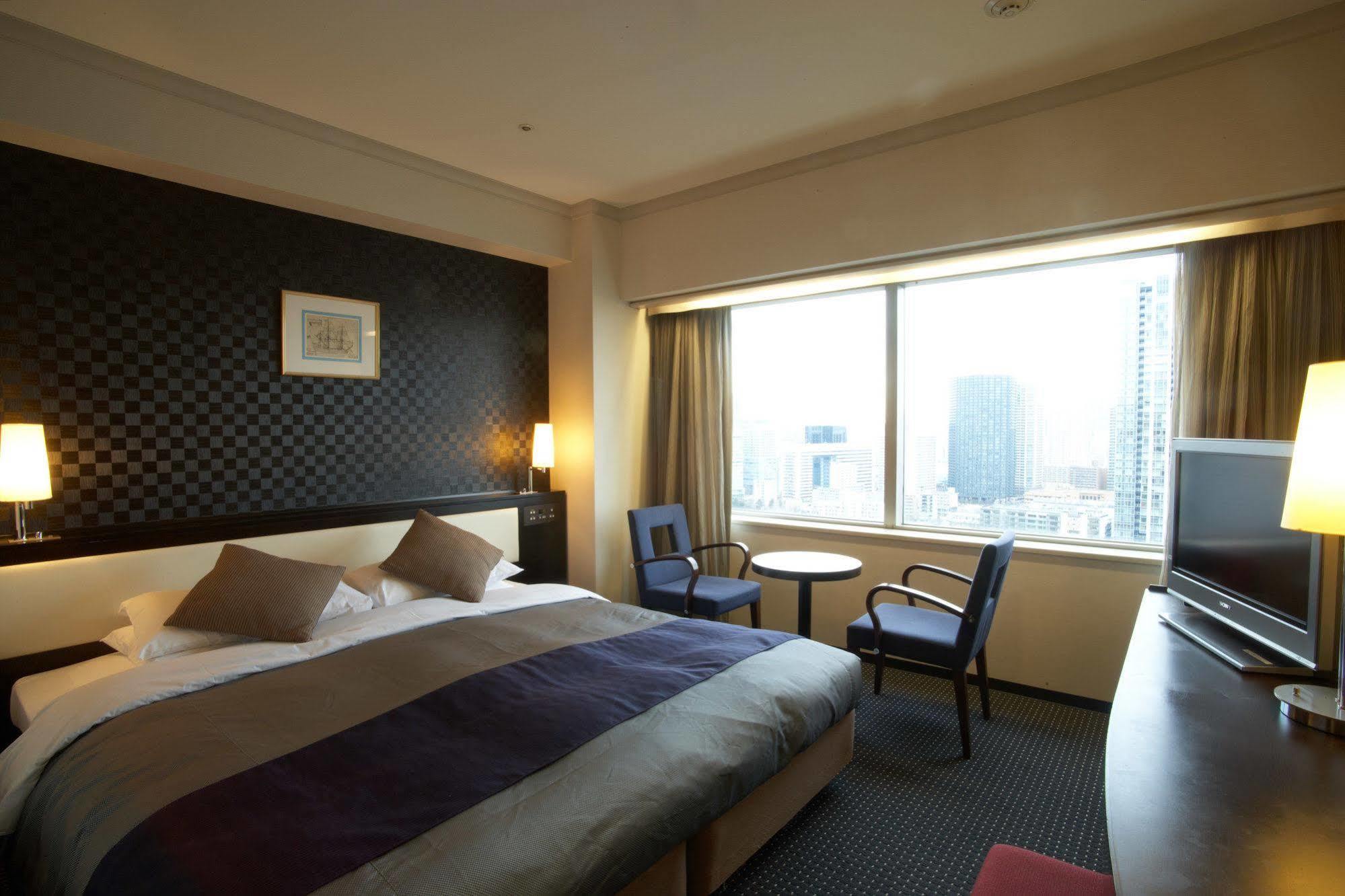 Ana Bay By Ihg Hotel 4*