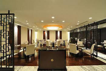 Hotel Hilltop 3*