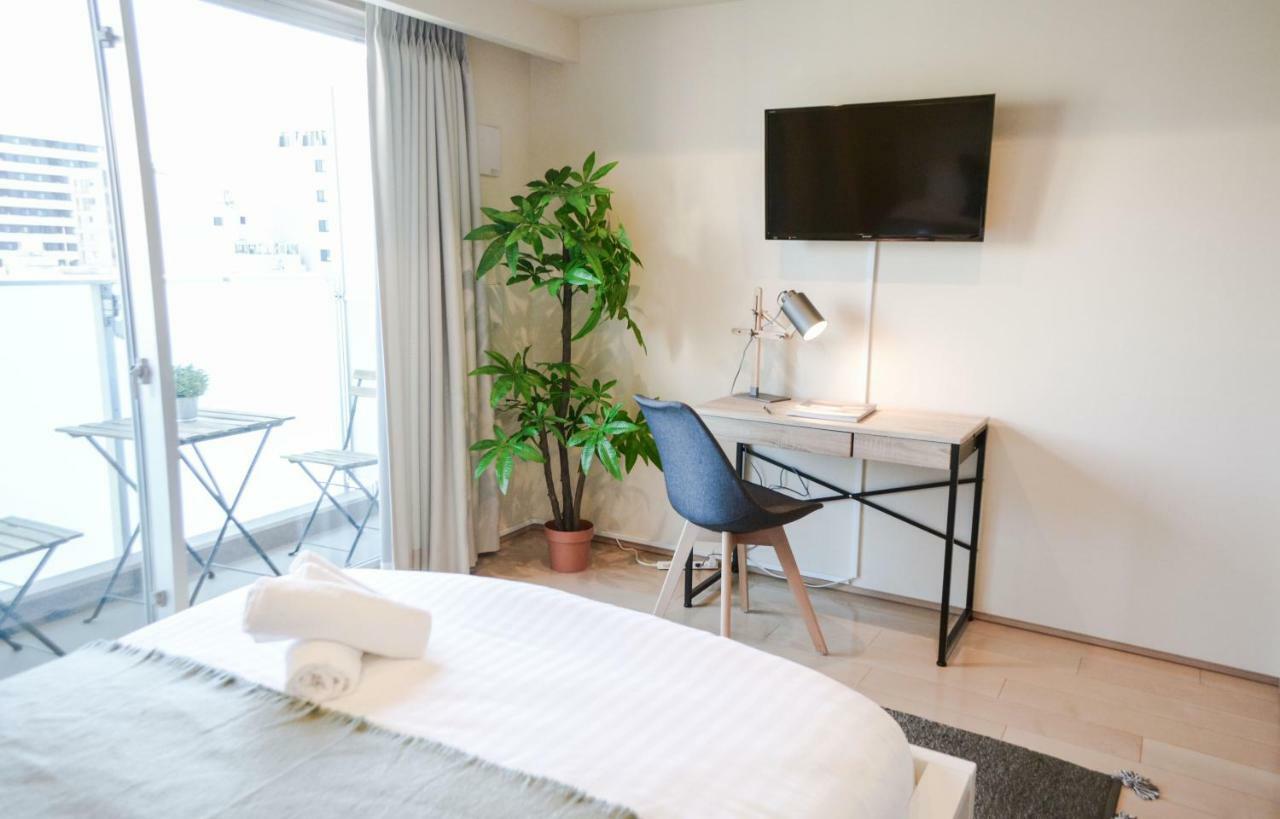 Dash Living Tsukiji Apartment *