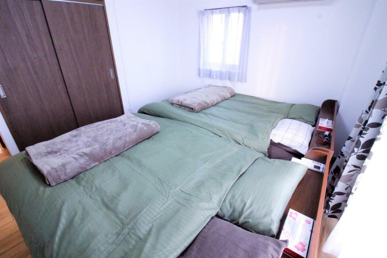 Field 5-6f Apartment *