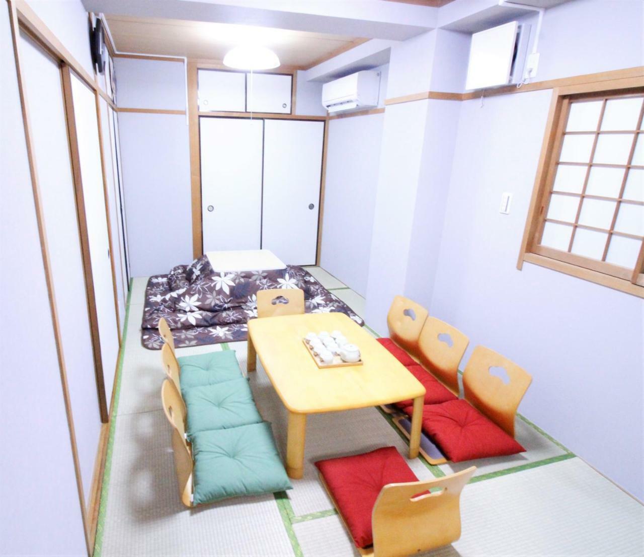 Field 5-6f Apartment
