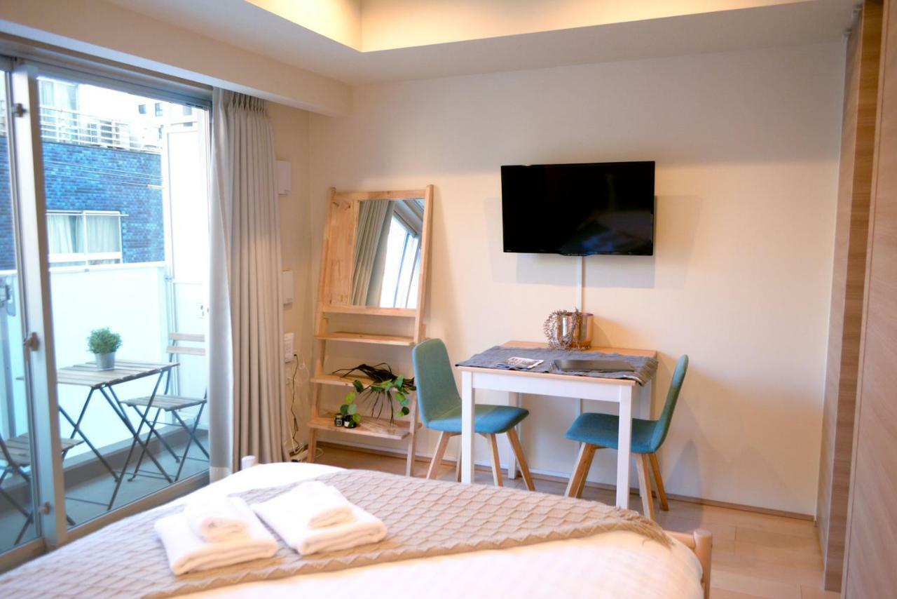 Dash Living Tsukiji Apartment *