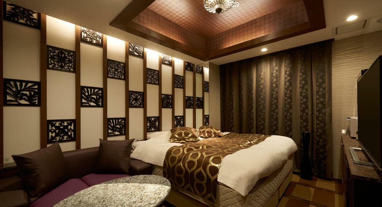 Love hotel Exe (adults Only)