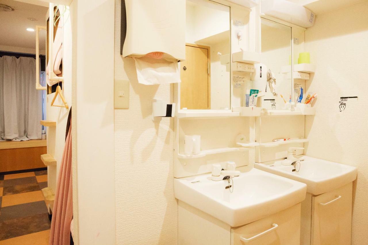 Shinjuku G'inn Guest house *
