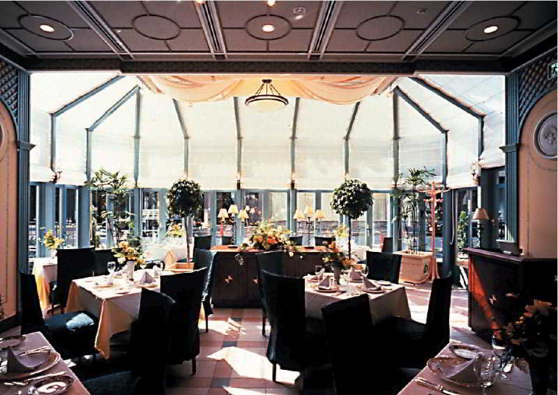 Monterey Lasoeur Ginza Hotel 4*