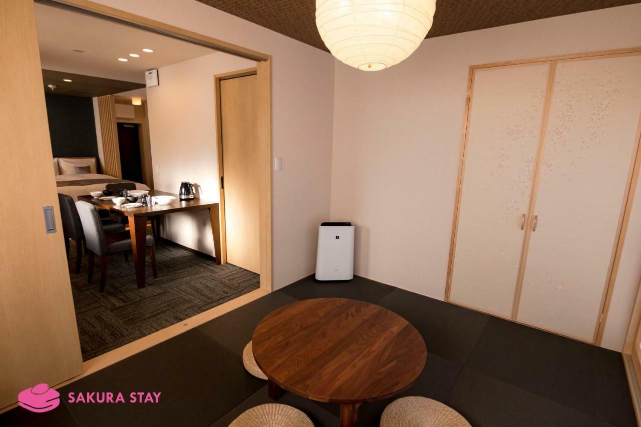 Sakura Yoga 201 * Tokyo