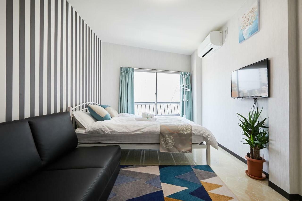 Mitsuba Apartment