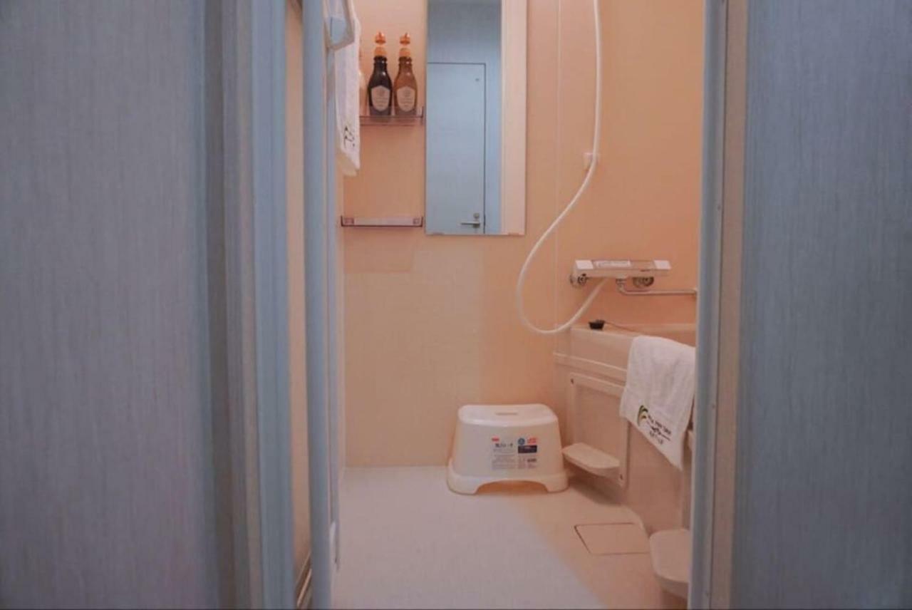 Mitsuba Apartment *