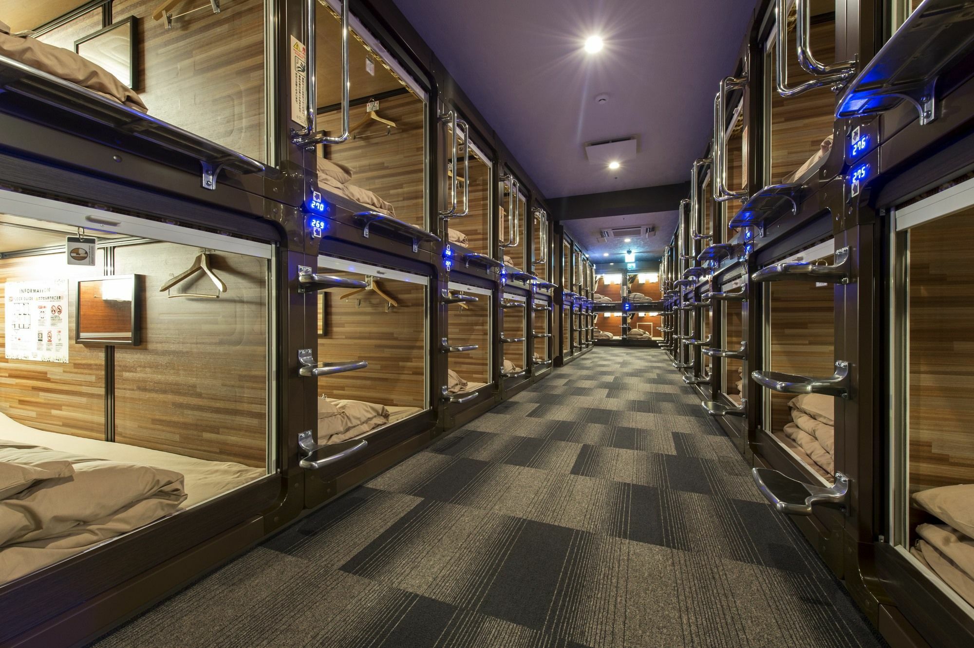 Capsule hotel Anshin Oyado Woman Ginza Shiodome