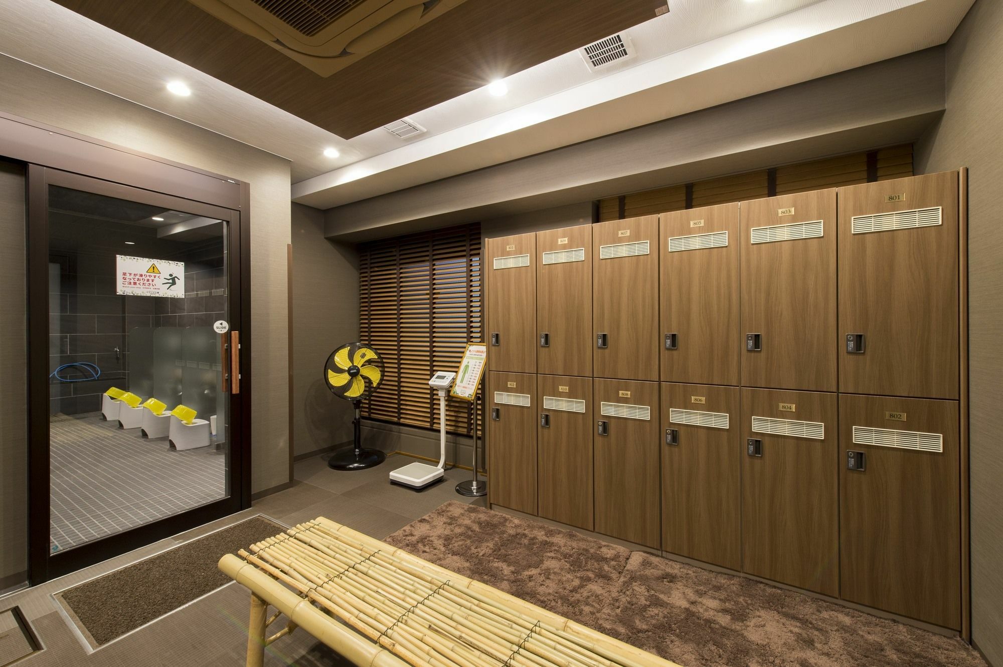 Capsule hotel Anshin Oyado Woman Ginza Shiodome Tokyo