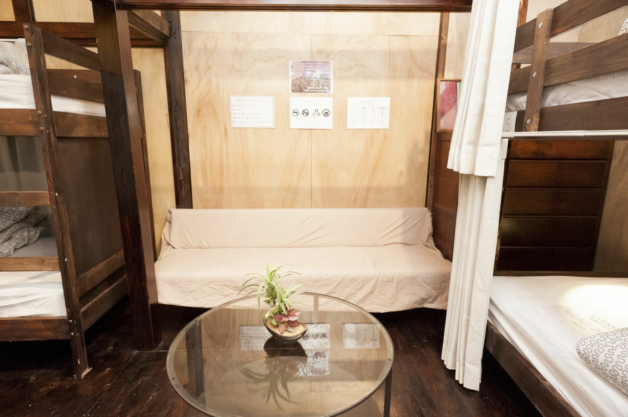 Asakusa Buttobi Guest house Tokyo