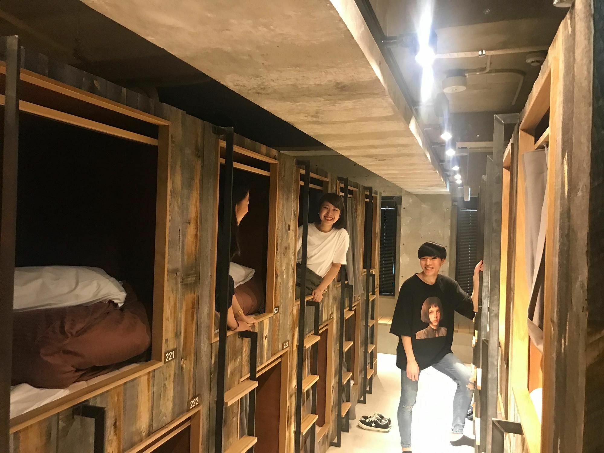& Kikka Hostel *