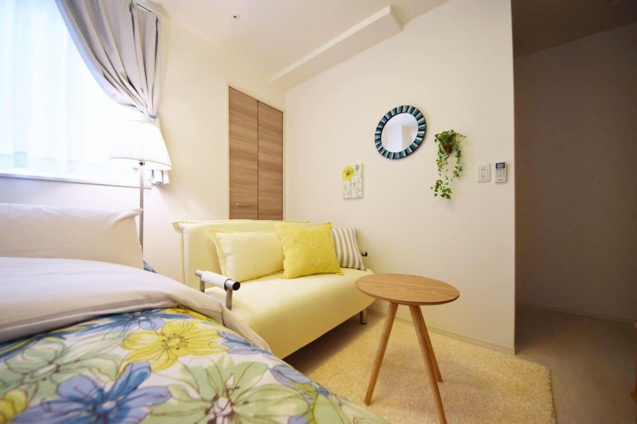 Three 102 Apartment Tokyo
