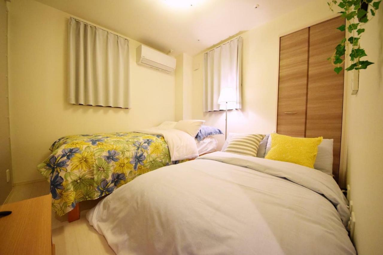 Three 102 Apartment Tokyo