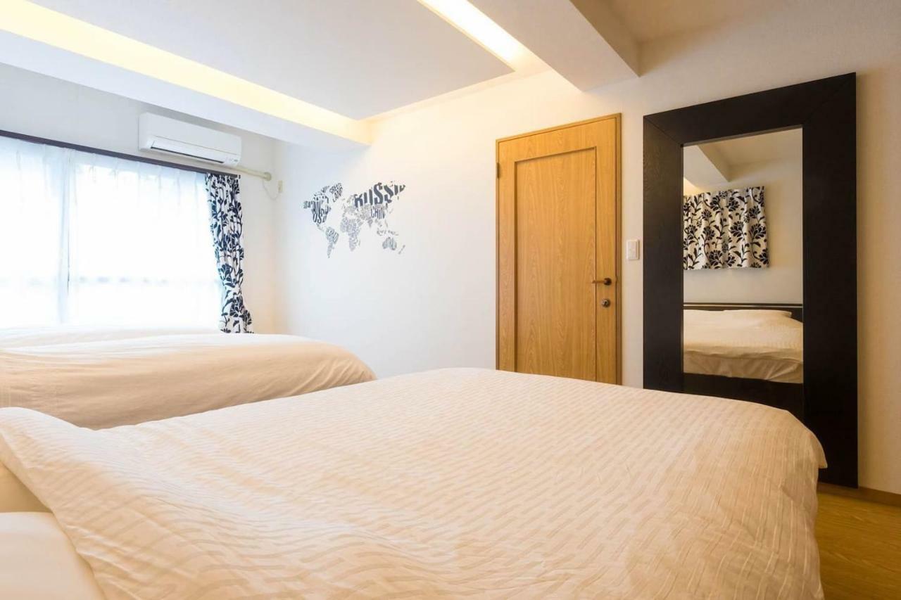 Shinjuku Duplex Top Floor