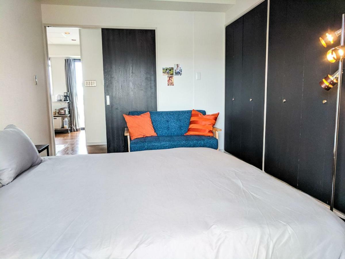 Custom Style & Luxury- Live The Expat Life In Tyo *