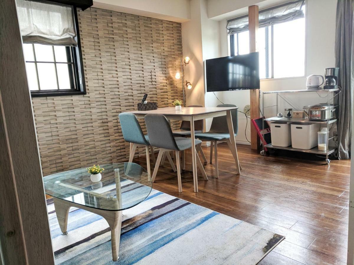 Custom Style & Luxury- Live The Expat Life In Tyo Apartment Tokyo