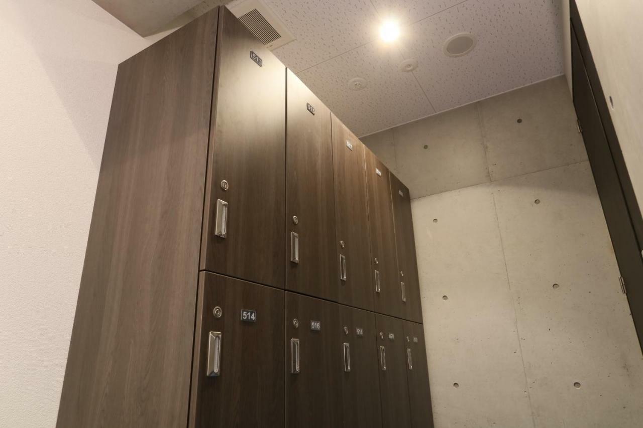 Business Capsule Lightning Asakusa Capsule hotel Tokyo