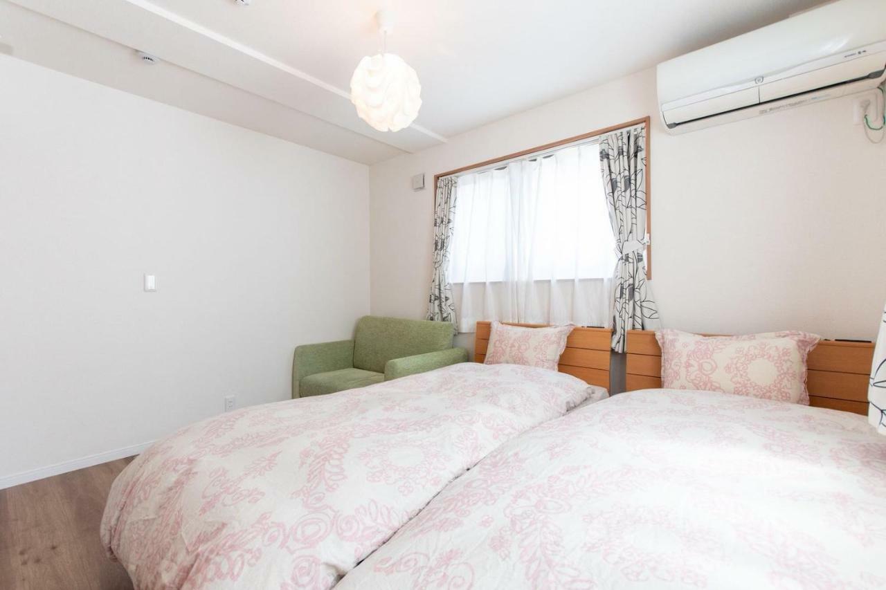 Mori House In Nishinippori Tokyo