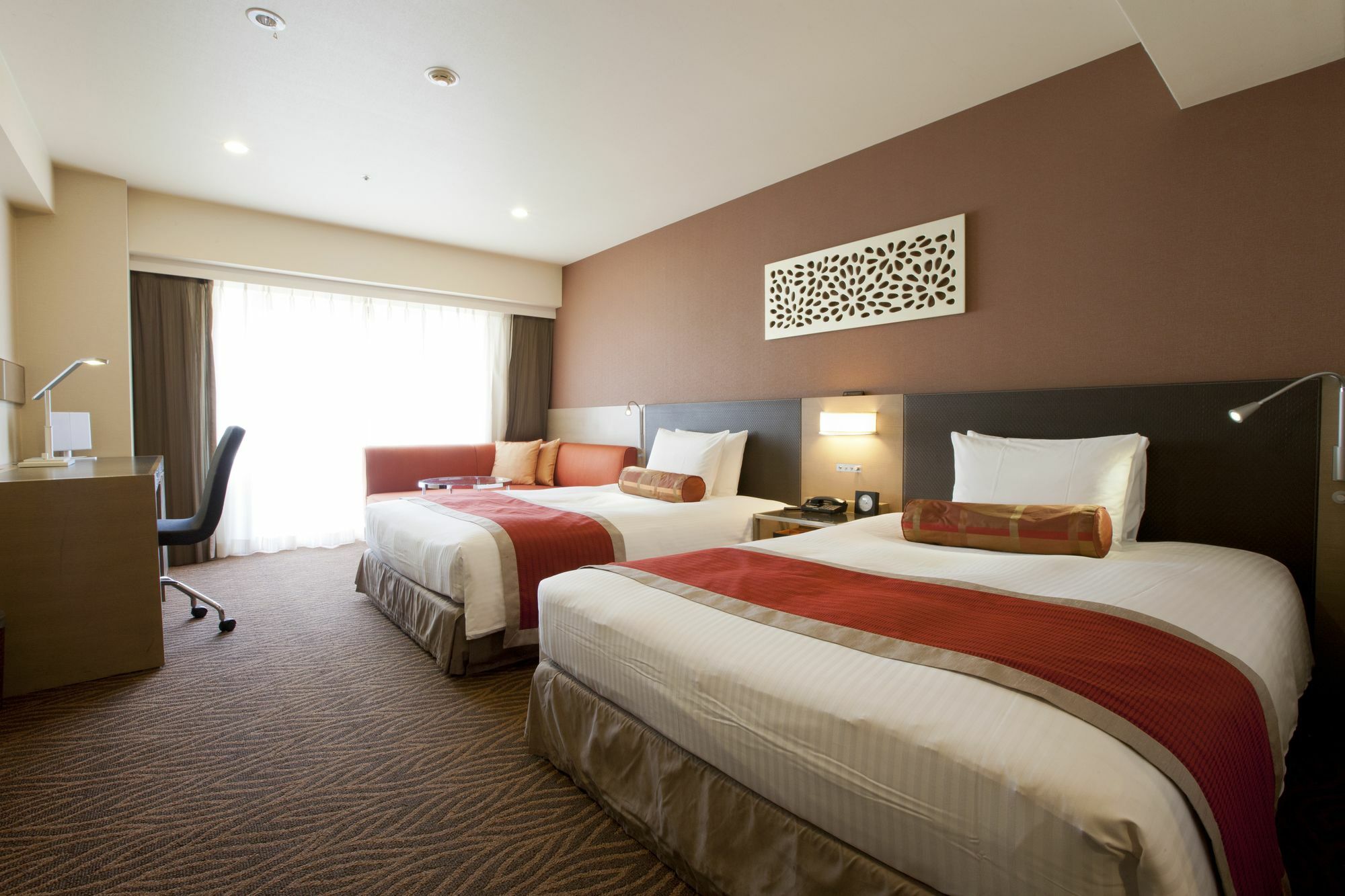 Sardonyx Hotel