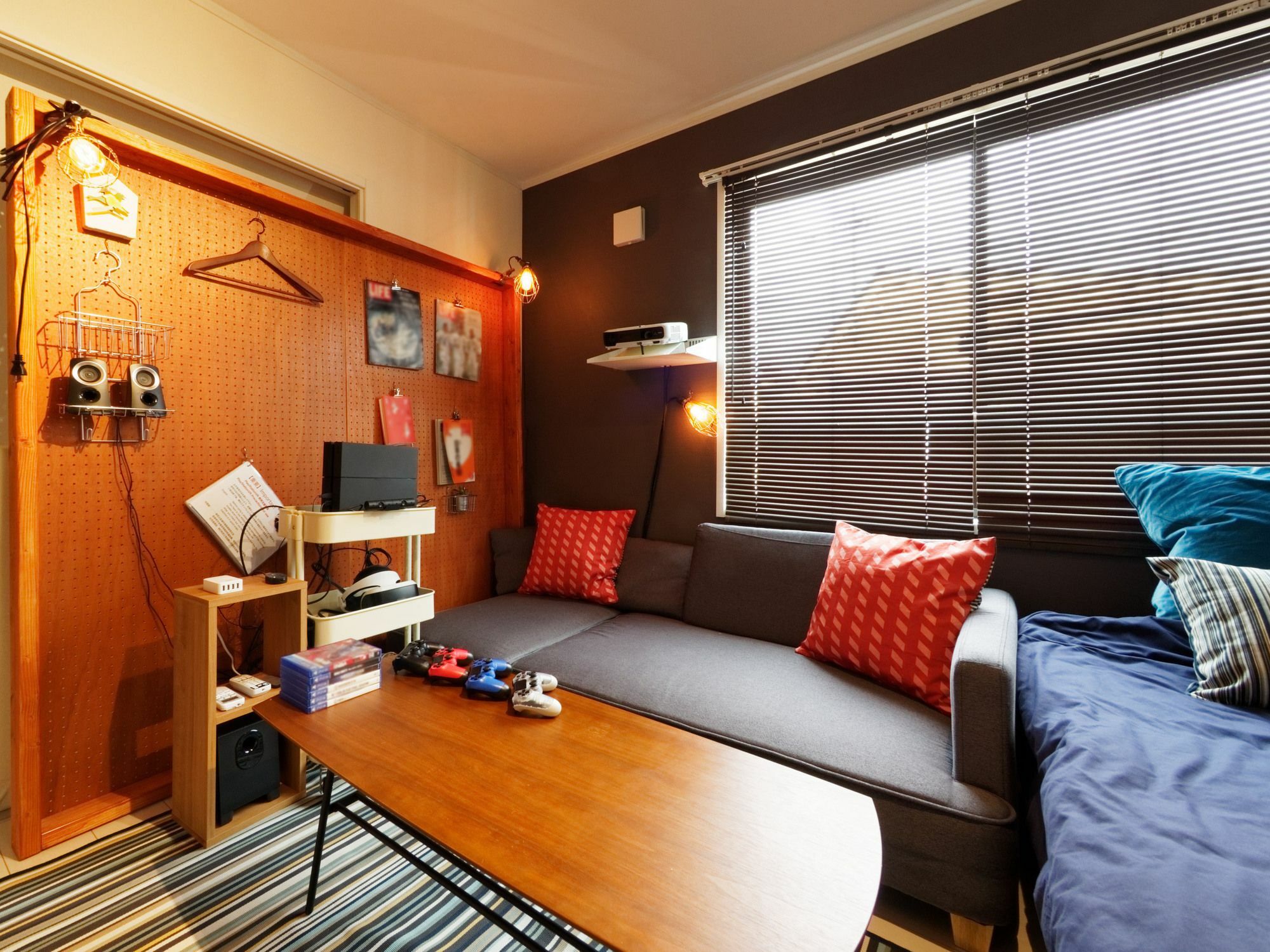 M's House 02 *
