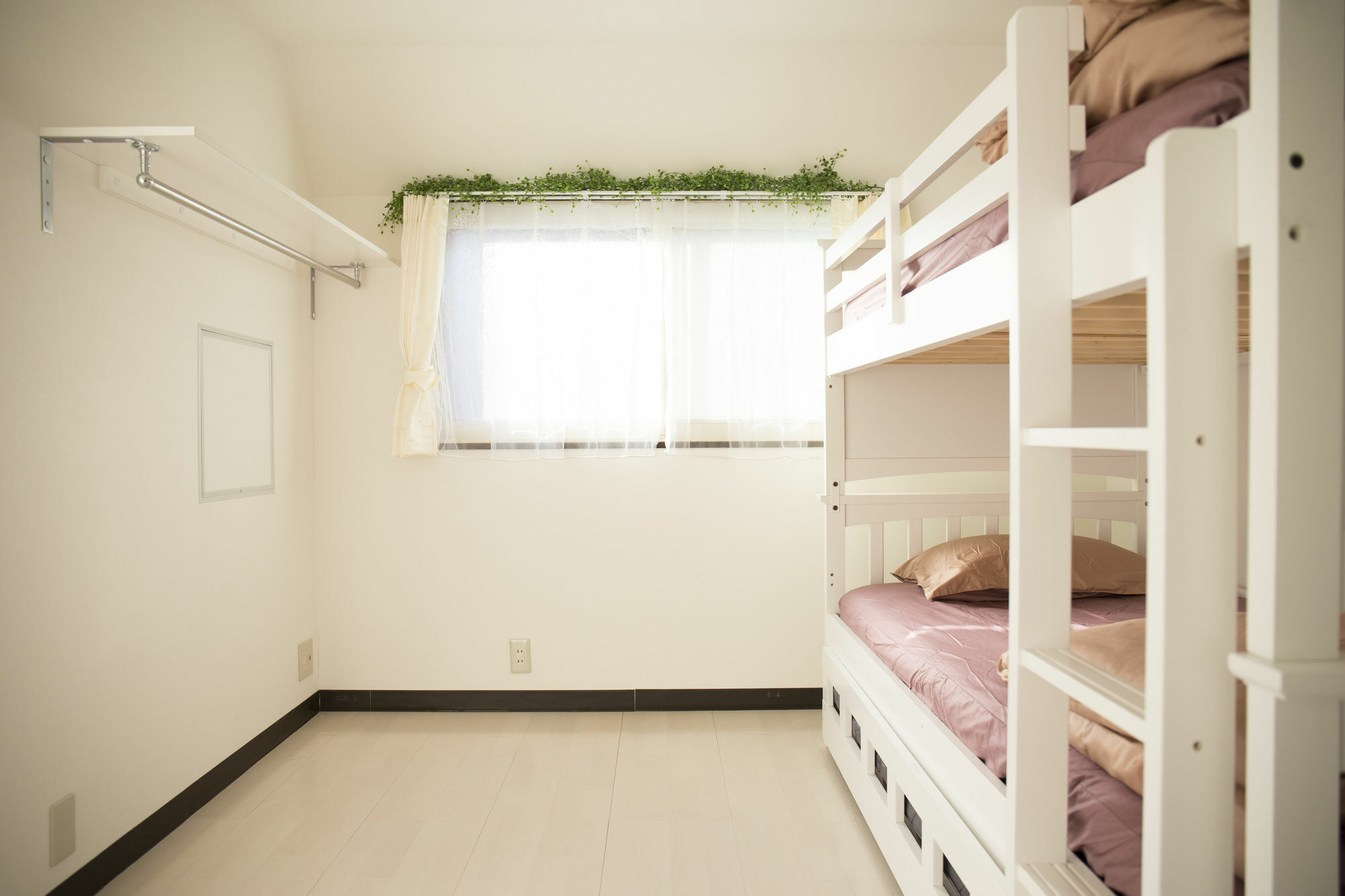 Hyu House *