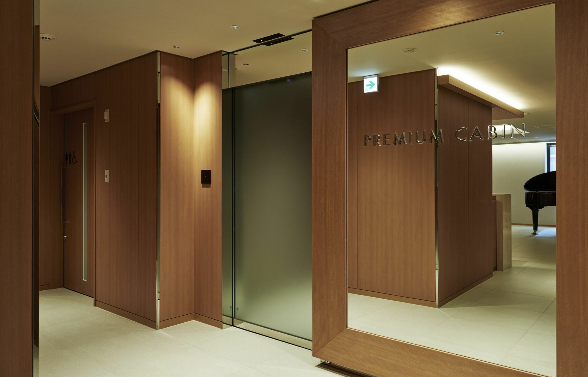 First Cabin Kyobashi Capsule hotel