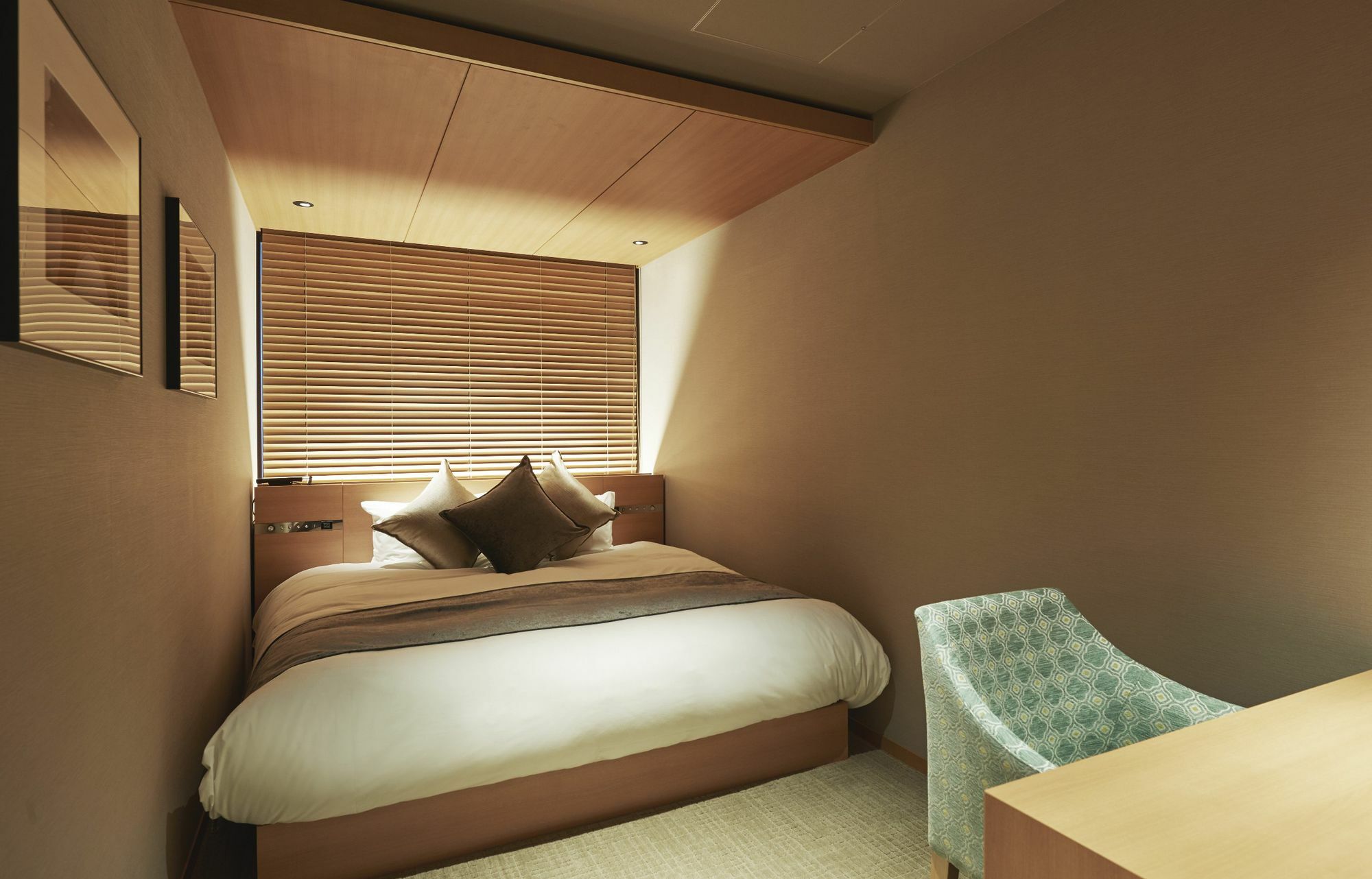 First Cabin Kyobashi Tokyo