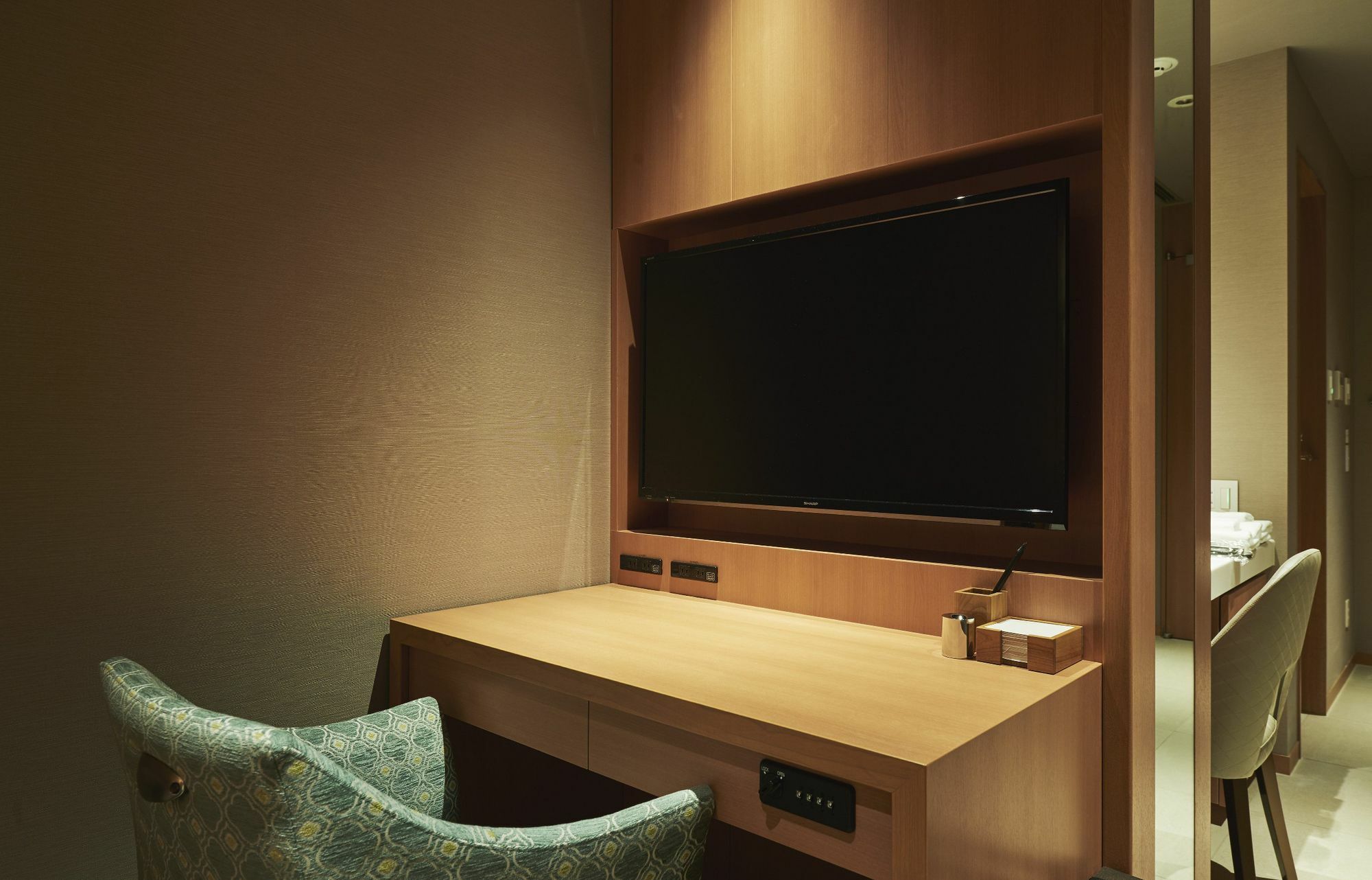 Capsule hotel First Cabin Kyobashi