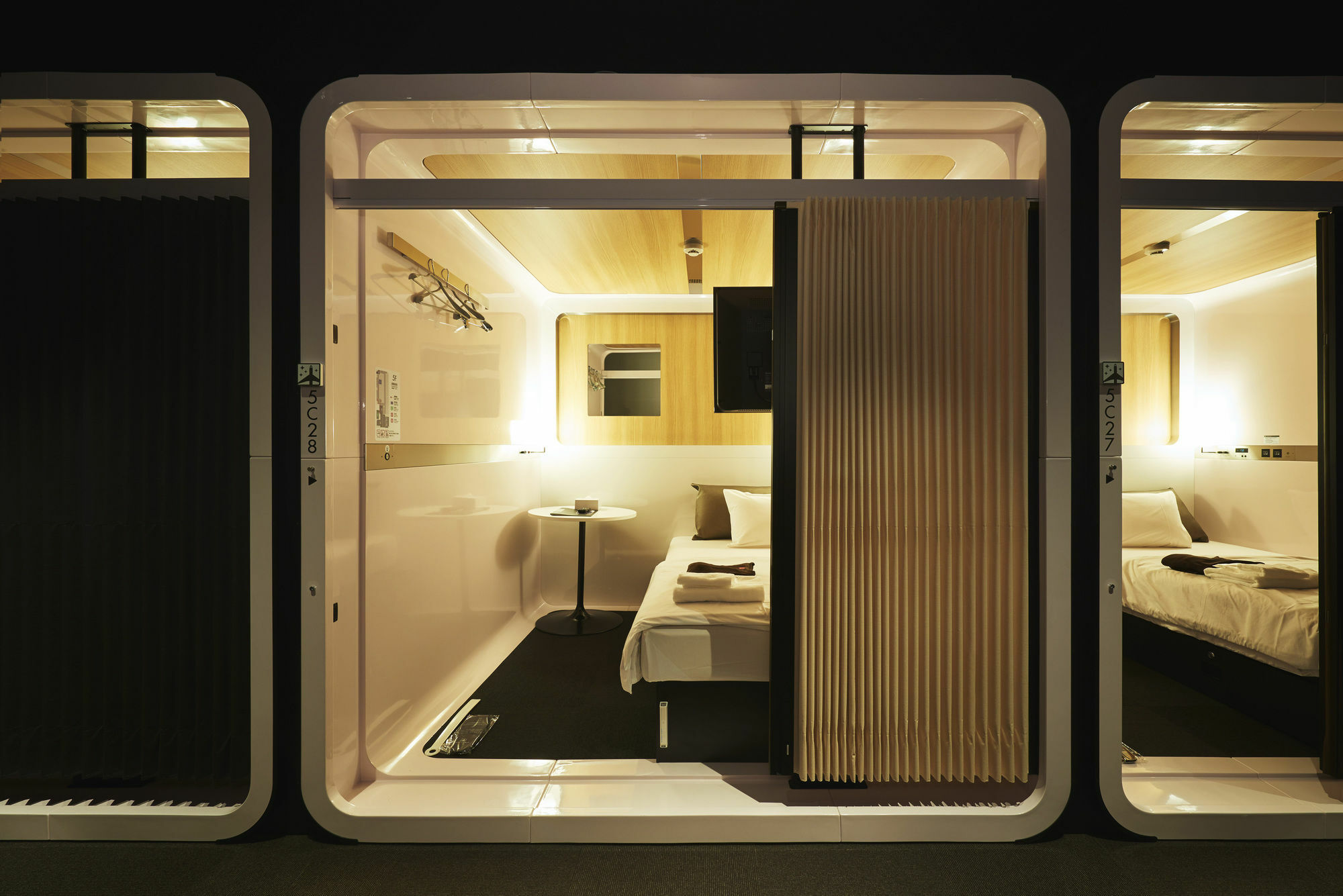 First Cabin Kyobashi Capsule hotel *