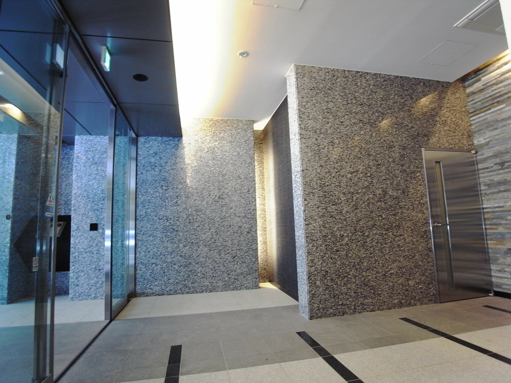 Concieria Toranomon Premium Apartment